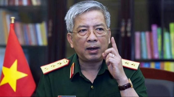 Nội dung: Mùa hè đang đầy vui vẻ với những bức tường nhảy vò đang xu hướng trên mạng