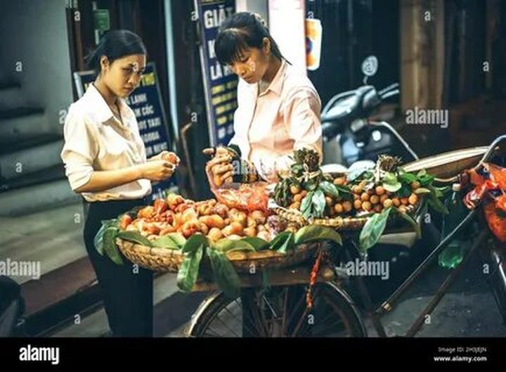 Hotspot Matrix: Biến Mẹ Cua Cốm khen vải trứng Phù thành cơ hội marketing đột phá